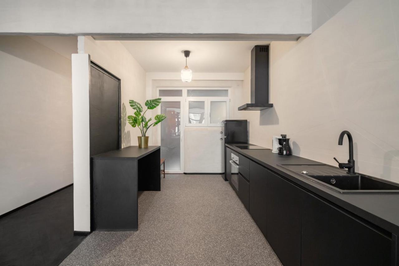 Two-Bedroom Apartments In The Heart Of Antwerp Exterior photo