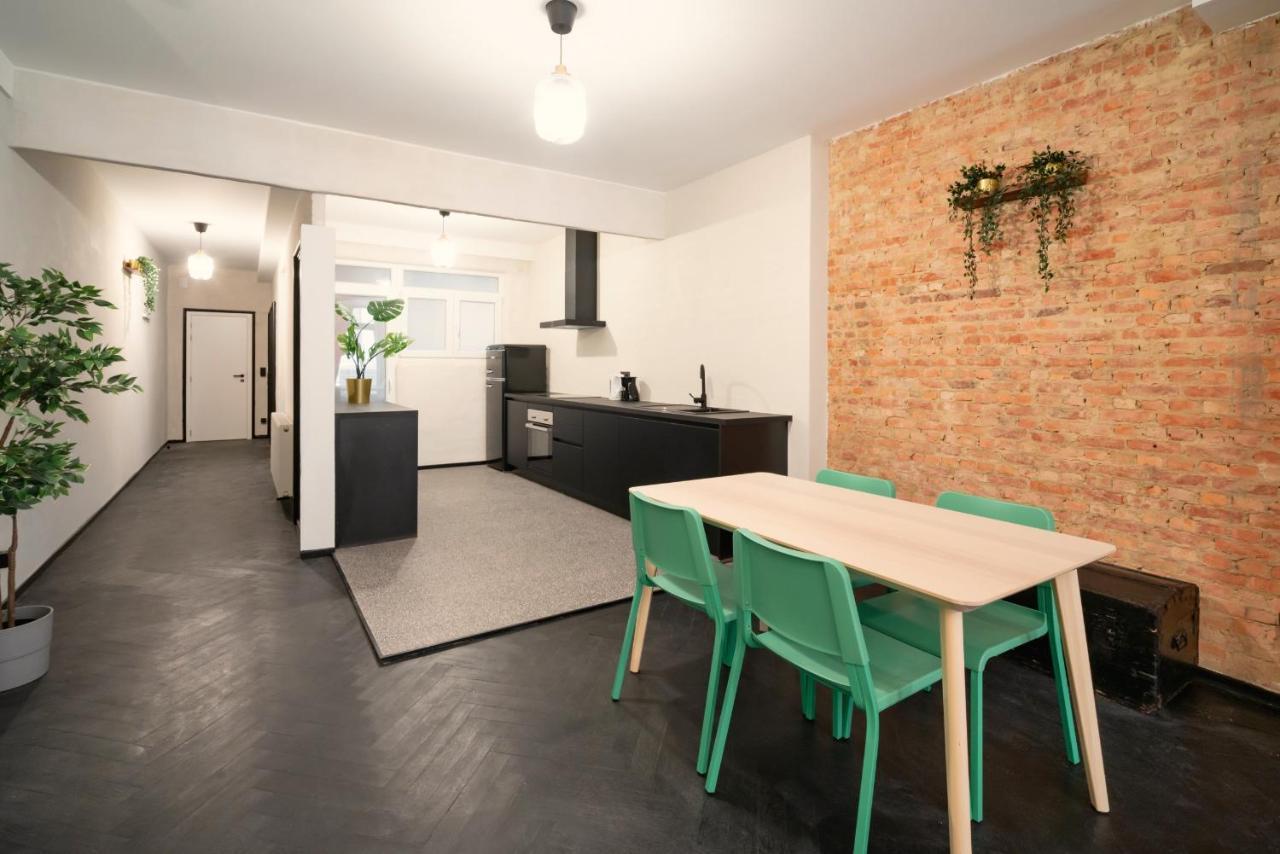 Two-Bedroom Apartments In The Heart Of Antwerp Exterior photo