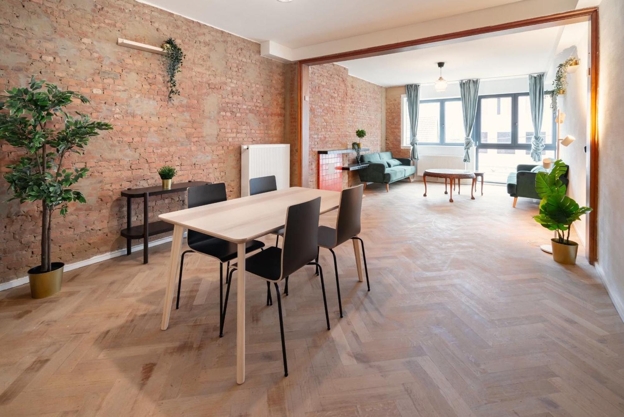 Two-Bedroom Apartments In The Heart Of Antwerp Exterior photo