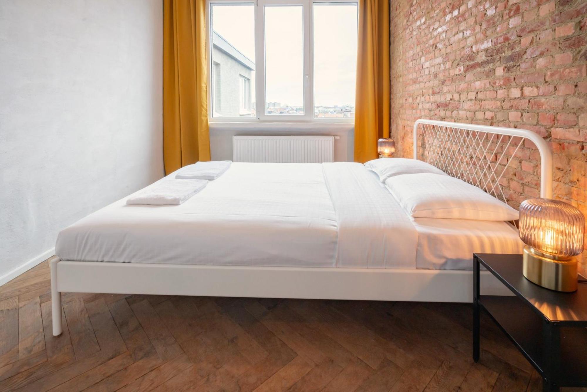 Two-Bedroom Apartments In The Heart Of Antwerp Exterior photo