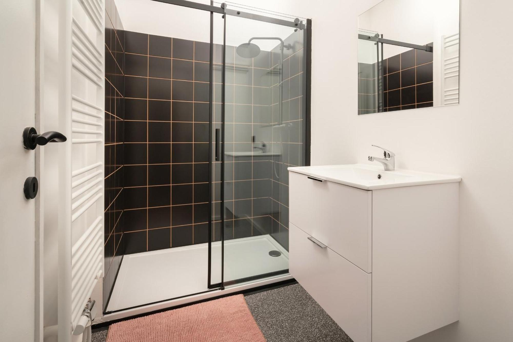 Two-Bedroom Apartments In The Heart Of Antwerp Exterior photo